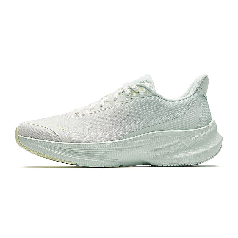 Anta Stinger 7